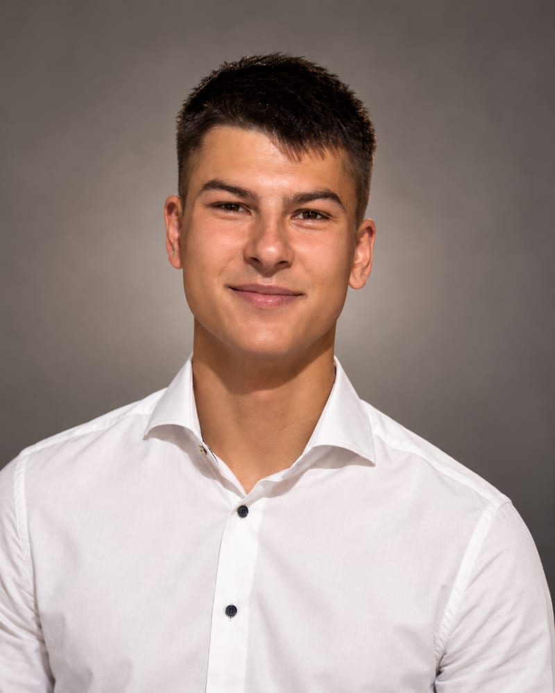 Porträtfoto von Eduard Bodan